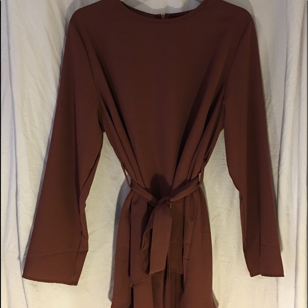 SHEIN dress shirt high low W/ Belt